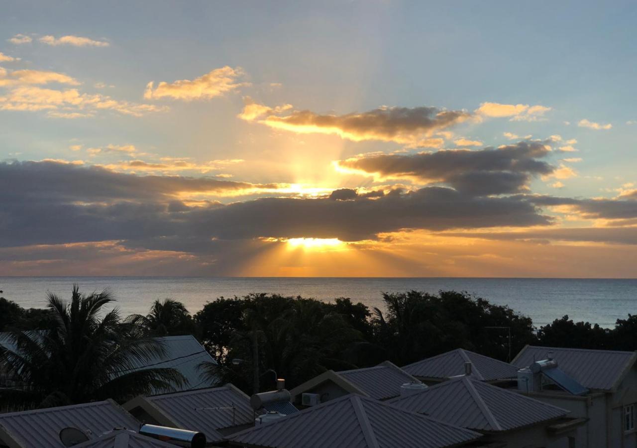 Frangipanier 2 Bedrooms Sea View Penthouse Trou aux Biches Buitenkant foto